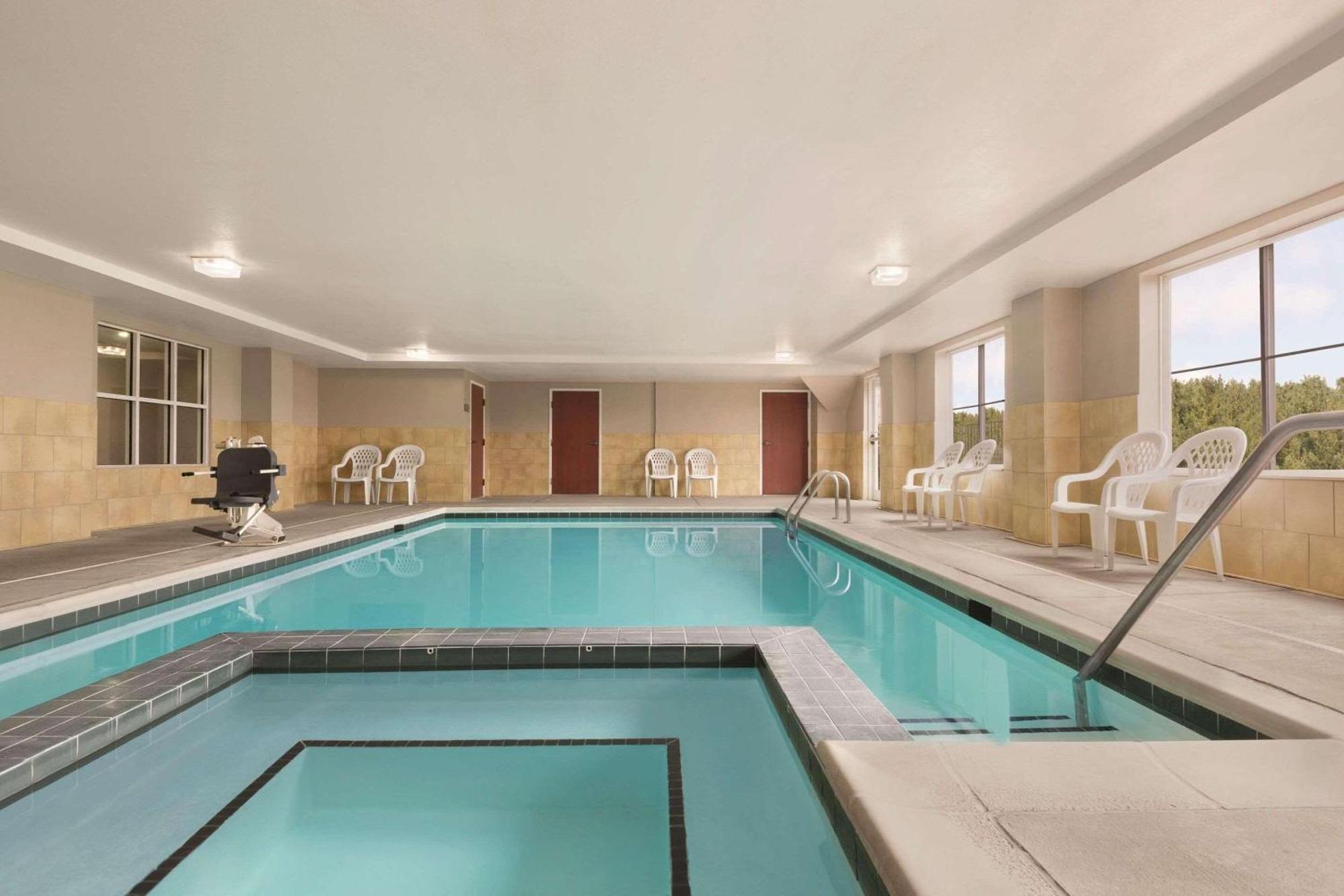 Country Inn & Suites By Radisson, Wytheville, Va Esterno foto