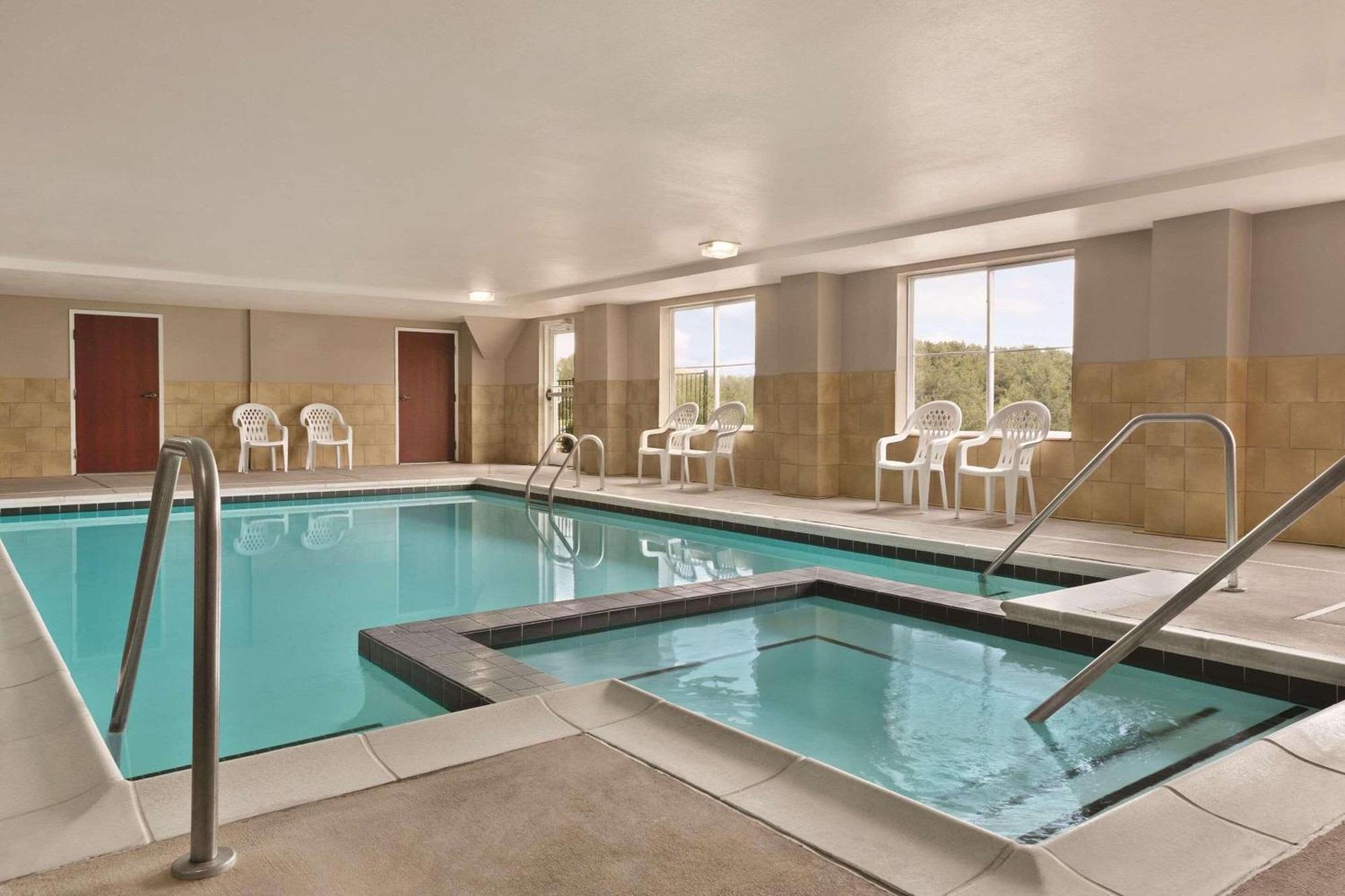 Country Inn & Suites By Radisson, Wytheville, Va Esterno foto