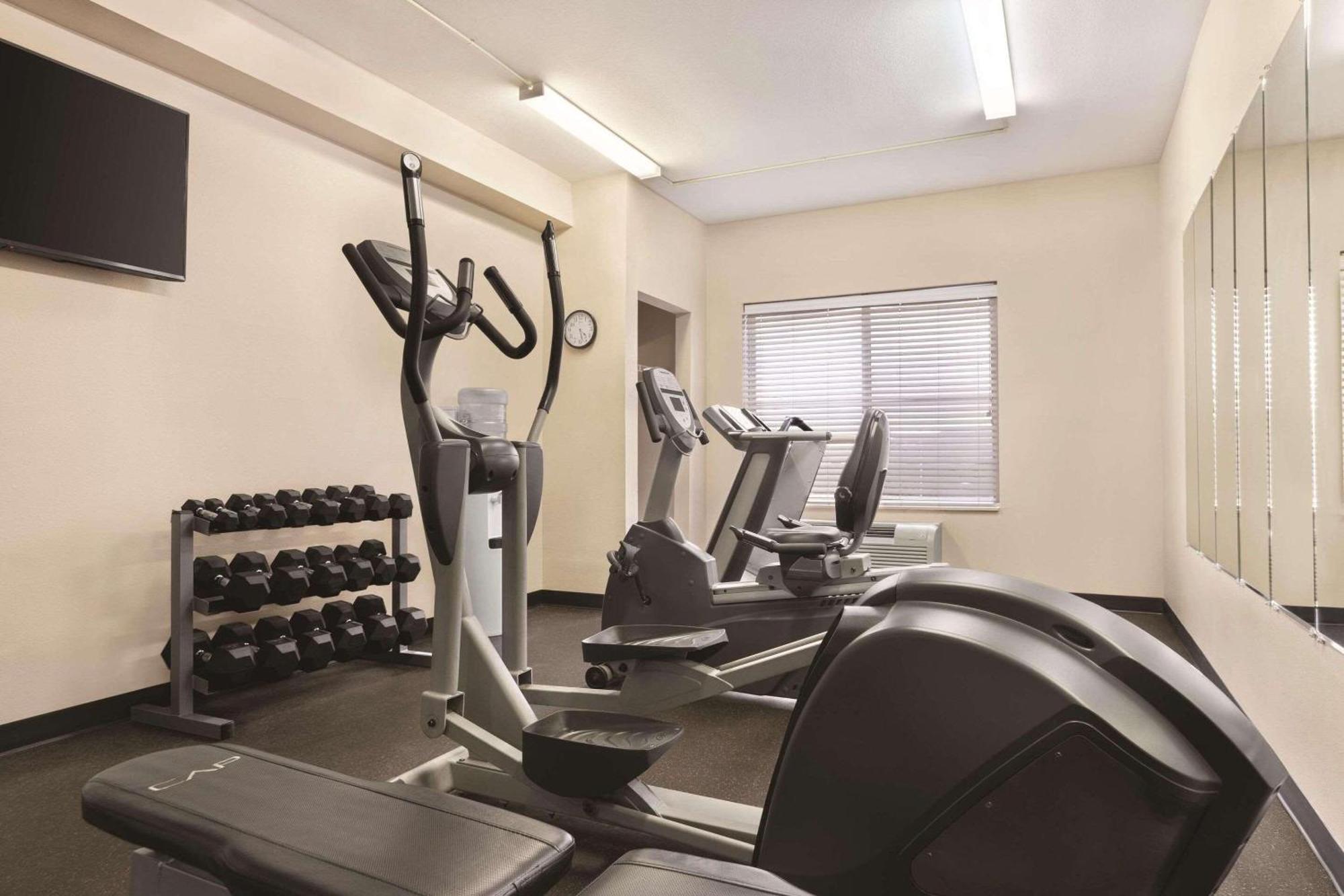 Country Inn & Suites By Radisson, Wytheville, Va Esterno foto