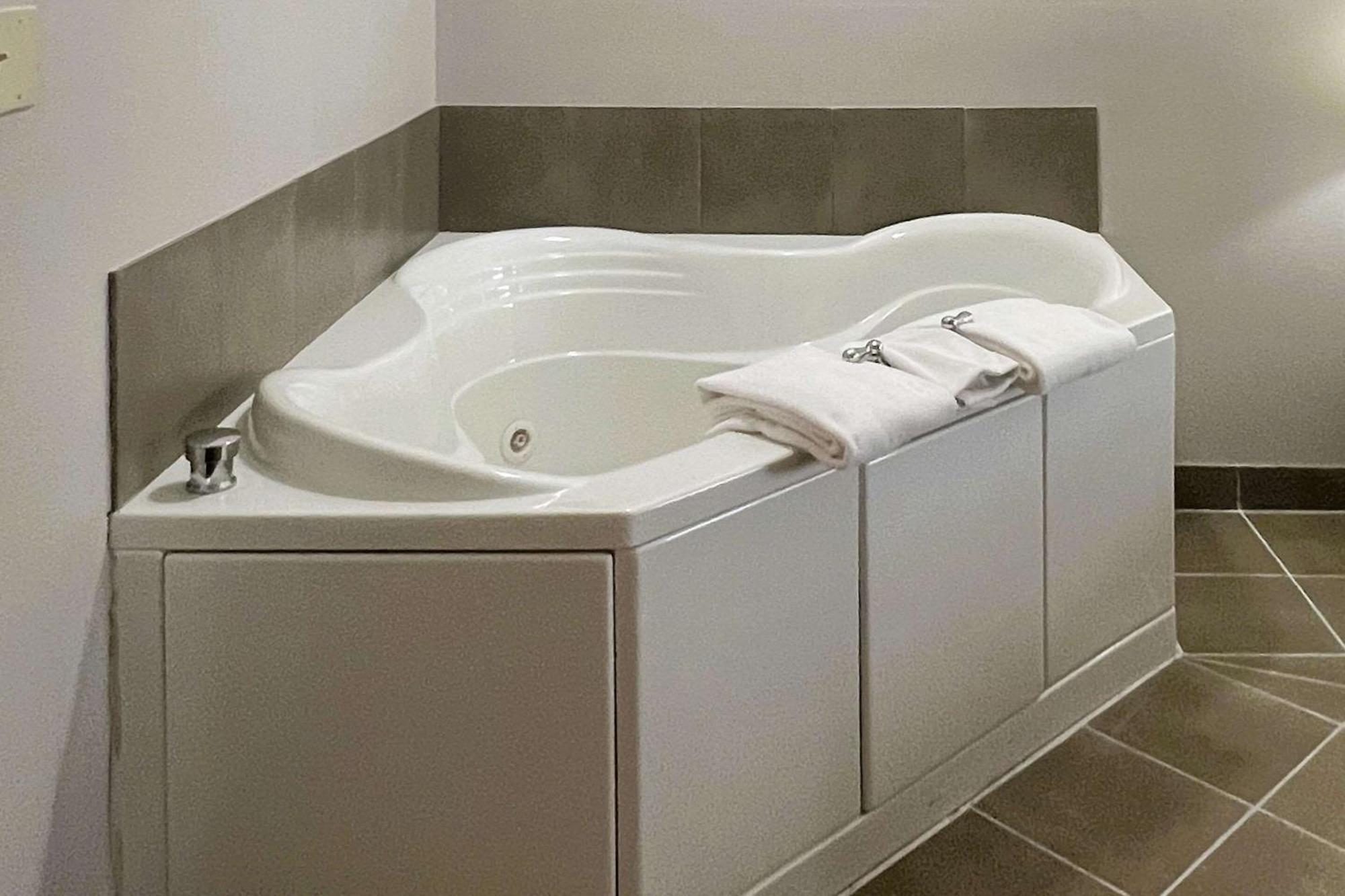 Country Inn & Suites By Radisson, Wytheville, Va Esterno foto