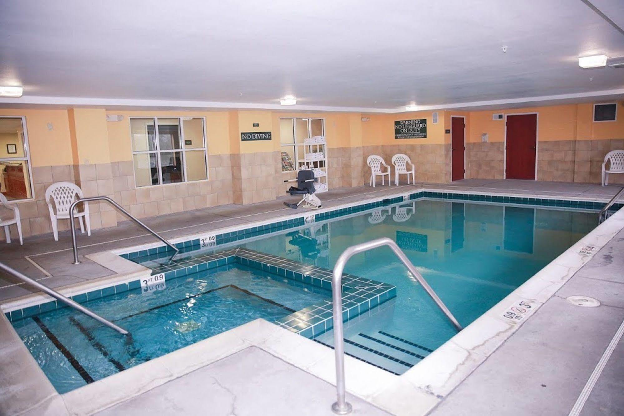 Country Inn & Suites By Radisson, Wytheville, Va Esterno foto
